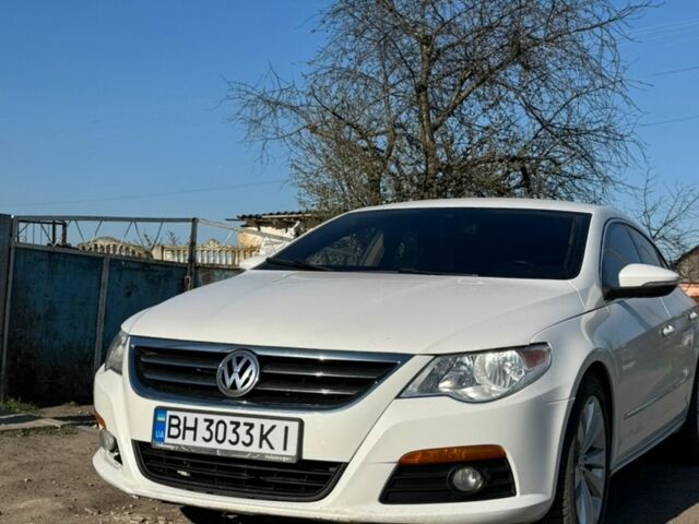 Белый Фольксваген CC / Passat CC, объемом двигателя 1.98 л и пробегом 240 тыс. км за 6900 $, фото 1 на Automoto.ua
