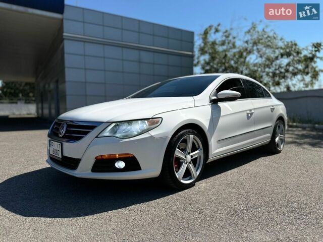 Белый Фольксваген CC / Passat CC, объемом двигателя 1.98 л и пробегом 290 тыс. км за 7899 $, фото 1 на Automoto.ua