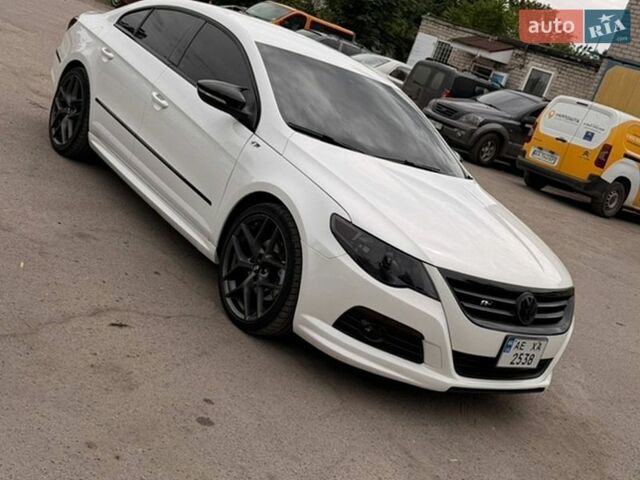 Білий Фольксваген CC / Passat CC, об'ємом двигуна 1.98 л та пробігом 225 тис. км за 8800 $, фото 1 на Automoto.ua