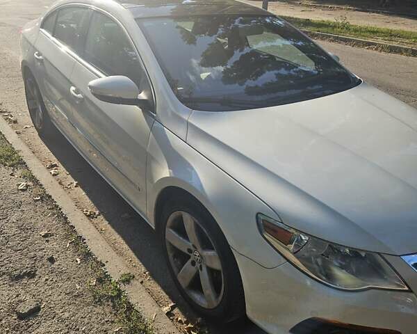 Белый Фольксваген CC / Passat CC, объемом двигателя 1.98 л и пробегом 171 тыс. км за 9300 $, фото 1 на Automoto.ua