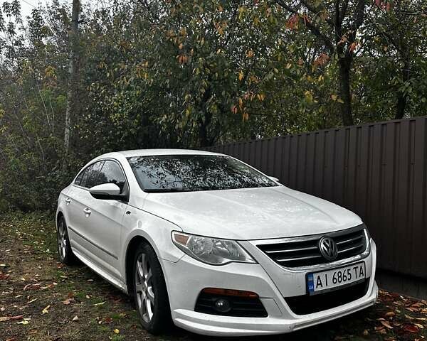 Белый Фольксваген CC / Passat CC, объемом двигателя 1.98 л и пробегом 242 тыс. км за 7600 $, фото 1 на Automoto.ua
