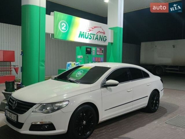 Белый Фольксваген CC / Passat CC, объемом двигателя 1.8 л и пробегом 225 тыс. км за 7399 $, фото 1 на Automoto.ua