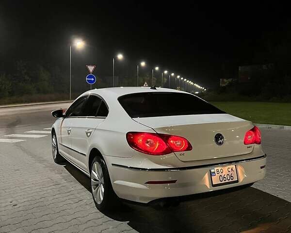 Білий Фольксваген CC / Passat CC, об'ємом двигуна 1.98 л та пробігом 313 тис. км за 8200 $, фото 1 на Automoto.ua