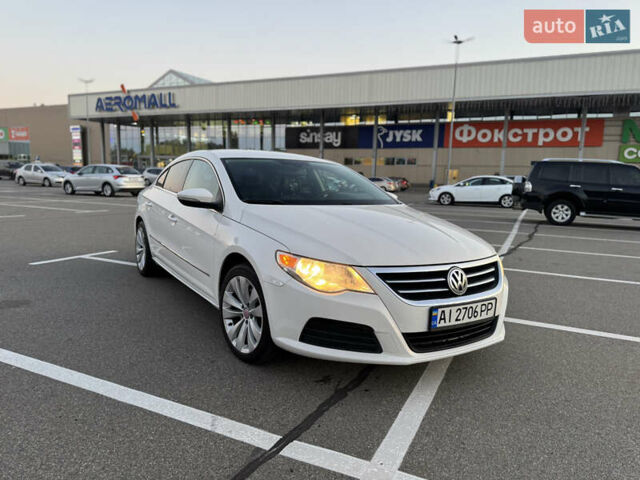 Белый Фольксваген CC / Passat CC, объемом двигателя 1.98 л и пробегом 329 тыс. км за 7800 $, фото 1 на Automoto.ua