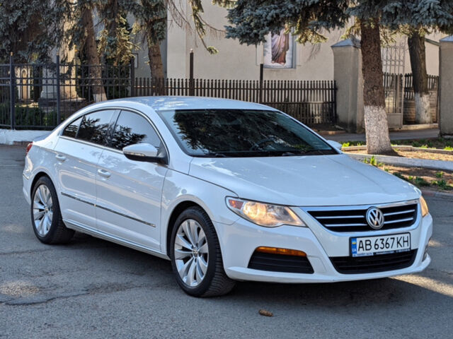 Белый Фольксваген CC / Passat CC, объемом двигателя 2 л и пробегом 273 тыс. км за 7800 $, фото 1 на Automoto.ua