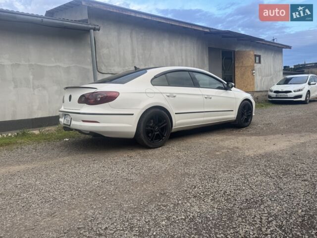 Білий Фольксваген CC / Passat CC, об'ємом двигуна 1.98 л та пробігом 175 тис. км за 8000 $, фото 1 на Automoto.ua