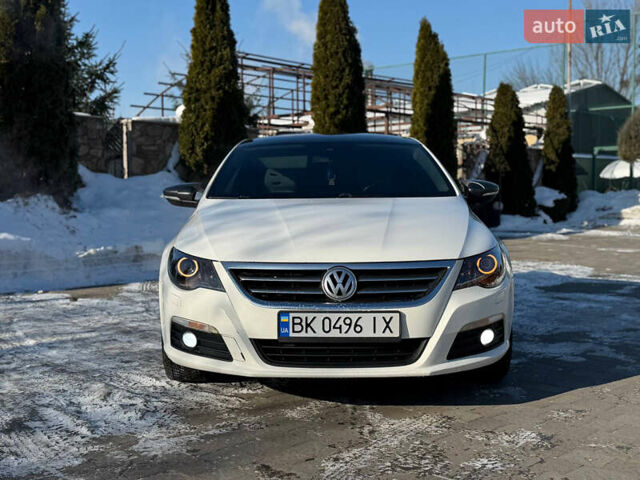 Білий Фольксваген CC / Passat CC, об'ємом двигуна 1.97 л та пробігом 315 тис. км за 10299 $, фото 1 на Automoto.ua