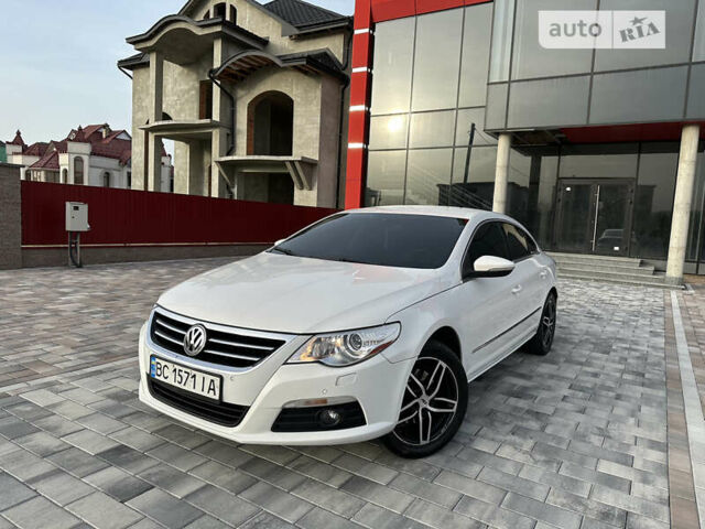 Белый Фольксваген CC / Passat CC, объемом двигателя 1.8 л и пробегом 240 тыс. км за 9300 $, фото 1 на Automoto.ua