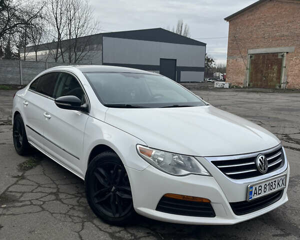 Белый Фольксваген CC / Passat CC, объемом двигателя 1.98 л и пробегом 248 тыс. км за 7000 $, фото 1 на Automoto.ua