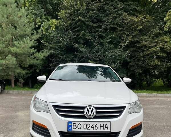 Білий Фольксваген CC / Passat CC, об'ємом двигуна 1.98 л та пробігом 255 тис. км за 8650 $, фото 1 на Automoto.ua