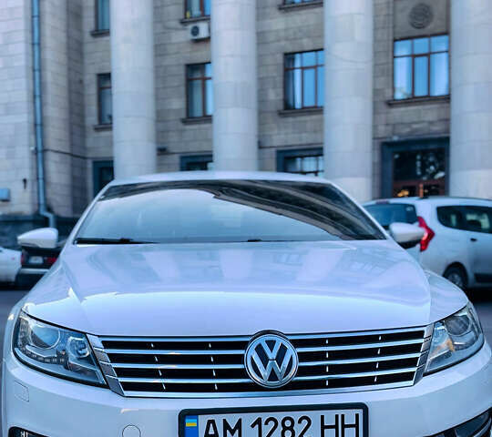 Белый Фольксваген CC / Passat CC, объемом двигателя 2 л и пробегом 150 тыс. км за 10100 $, фото 1 на Automoto.ua