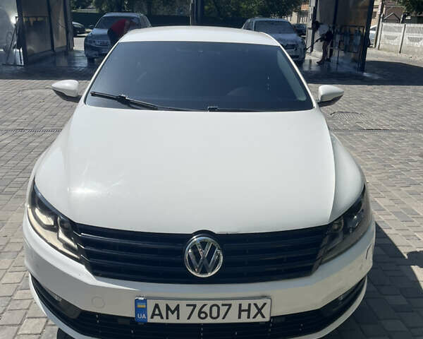 Білий Фольксваген CC / Passat CC, об'ємом двигуна 1.97 л та пробігом 250 тис. км за 12500 $, фото 1 на Automoto.ua
