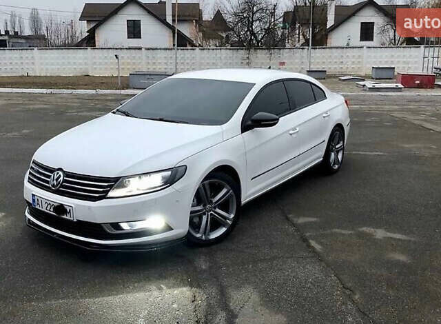 Белый Фольксваген CC / Passat CC, объемом двигателя 1.98 л и пробегом 300 тыс. км за 11000 $, фото 1 на Automoto.ua
