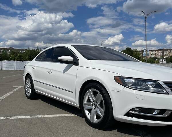 Белый Фольксваген CC / Passat CC, объемом двигателя 1.98 л и пробегом 167 тыс. км за 10000 $, фото 1 на Automoto.ua