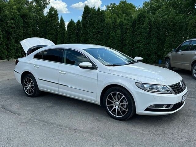 Белый Фольксваген CC / Passat CC, объемом двигателя 1.97 л и пробегом 341 тыс. км за 11499 $, фото 1 на Automoto.ua