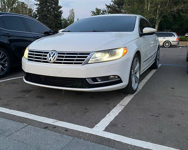Белый Фольксваген CC / Passat CC, объемом двигателя 1.98 л и пробегом 270 тыс. км за 5700 $, фото 1 на Automoto.ua