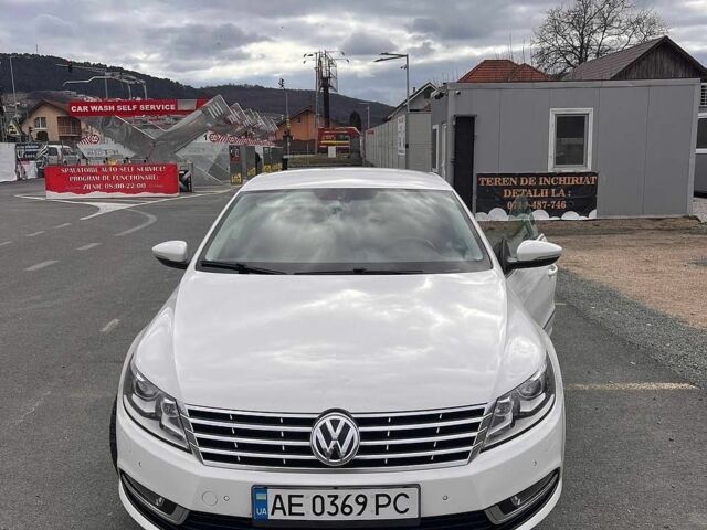 Білий Фольксваген CC / Passat CC, об'ємом двигуна 1.98 л та пробігом 200 тис. км за 10600 $, фото 1 на Automoto.ua