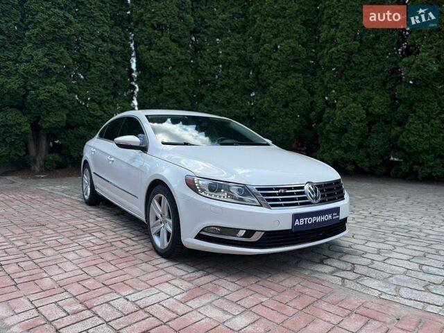 Белый Фольксваген CC / Passat CC, объемом двигателя 1.98 л и пробегом 156 тыс. км за 11000 $, фото 1 на Automoto.ua