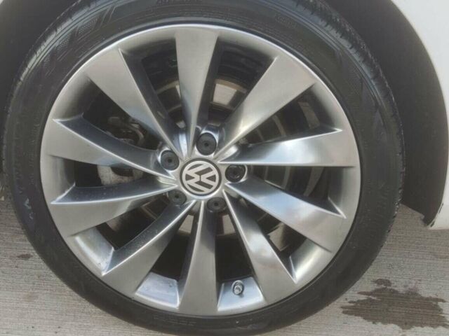 Білий Фольксваген CC / Passat CC, об'ємом двигуна 3.6 л та пробігом 173 тис. км за 9999 $, фото 1 на Automoto.ua