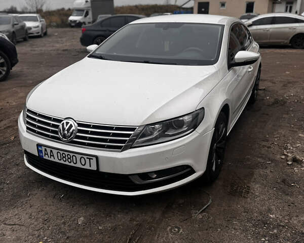 Белый Фольксваген CC / Passat CC, объемом двигателя 1.97 л и пробегом 294 тыс. км за 10500 $, фото 1 на Automoto.ua