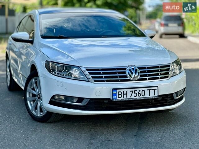 Білий Фольксваген CC / Passat CC, об'ємом двигуна 1.8 л та пробігом 130 тис. км за 8500 $, фото 1 на Automoto.ua