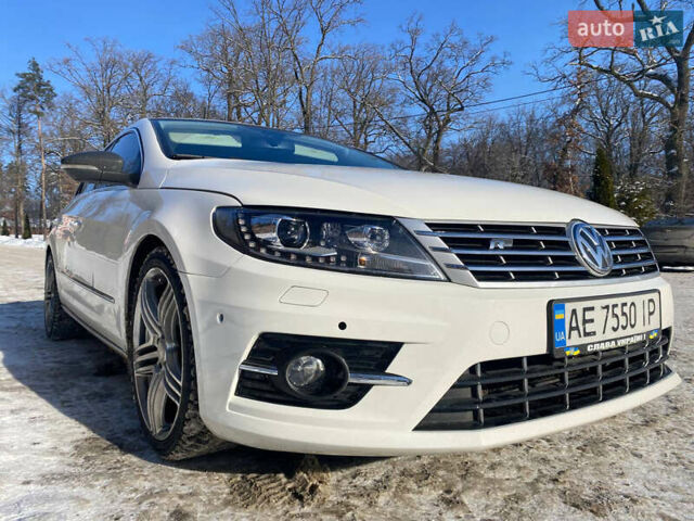 Белый Фольксваген CC / Passat CC, объемом двигателя 2 л и пробегом 290 тыс. км за 8999 $, фото 1 на Automoto.ua