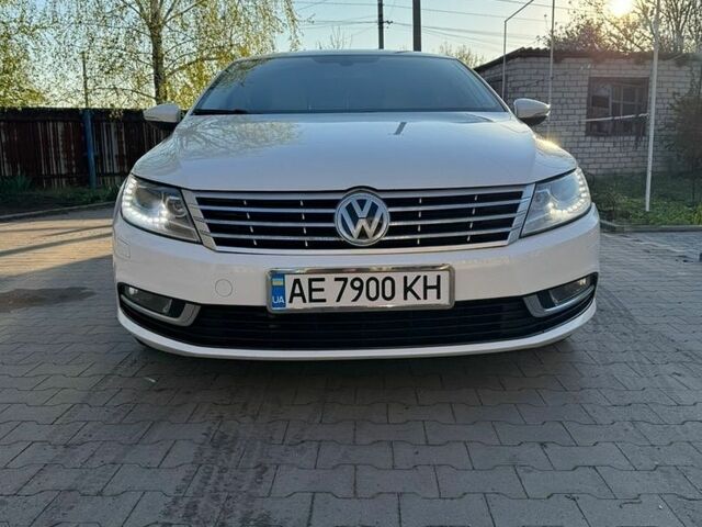 Белый Фольксваген CC / Passat CC, объемом двигателя 1.98 л и пробегом 200 тыс. км за 10500 $, фото 1 на Automoto.ua