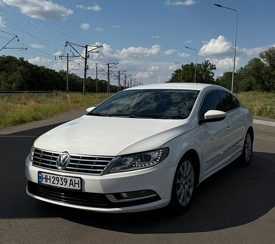 Белый Фольксваген CC / Passat CC, объемом двигателя 1.98 л и пробегом 195 тыс. км за 8299 $, фото 1 на Automoto.ua