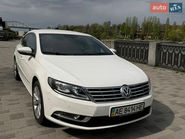 Белый Фольксваген CC / Passat CC, объемом двигателя 1.97 л и пробегом 115 тыс. км за 15800 $, фото 1 на Automoto.ua