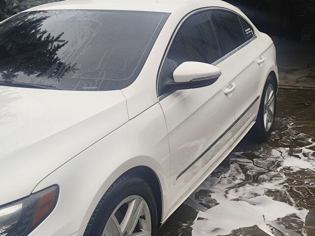 Білий Фольксваген CC / Passat CC, об'ємом двигуна 1.98 л та пробігом 255 тис. км за 11500 $, фото 1 на Automoto.ua