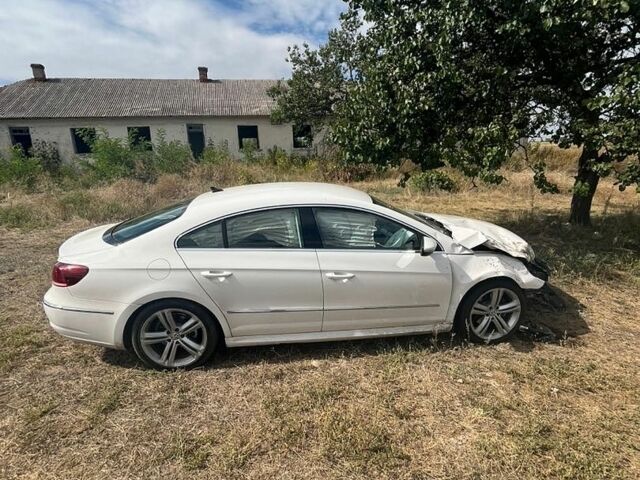Белый Фольксваген CC / Passat CC, объемом двигателя 1.98 л и пробегом 290 тыс. км за 5000 $, фото 1 на Automoto.ua