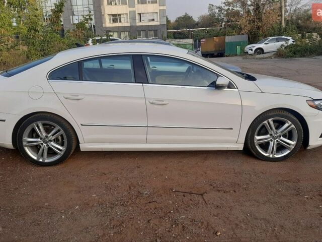 Белый Фольксваген CC / Passat CC, объемом двигателя 1.98 л и пробегом 199 тыс. км за 11500 $, фото 1 на Automoto.ua
