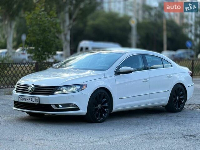 Белый Фольксваген CC / Passat CC, объемом двигателя 3.6 л и пробегом 263 тыс. км за 8799 $, фото 1 на Automoto.ua