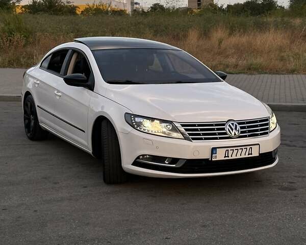 Белый Фольксваген CC / Passat CC, объемом двигателя 1.97 л и пробегом 159 тыс. км за 13999 $, фото 1 на Automoto.ua