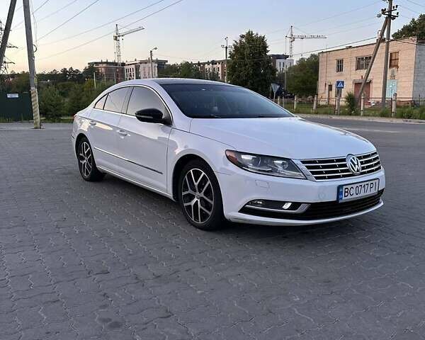 Белый Фольксваген CC / Passat CC, объемом двигателя 1.98 л и пробегом 308 тыс. км за 9000 $, фото 1 на Automoto.ua