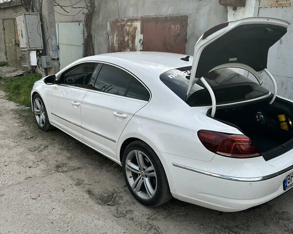 Білий Фольксваген CC / Passat CC, об'ємом двигуна 1.98 л та пробігом 149 тис. км за 14500 $, фото 1 на Automoto.ua