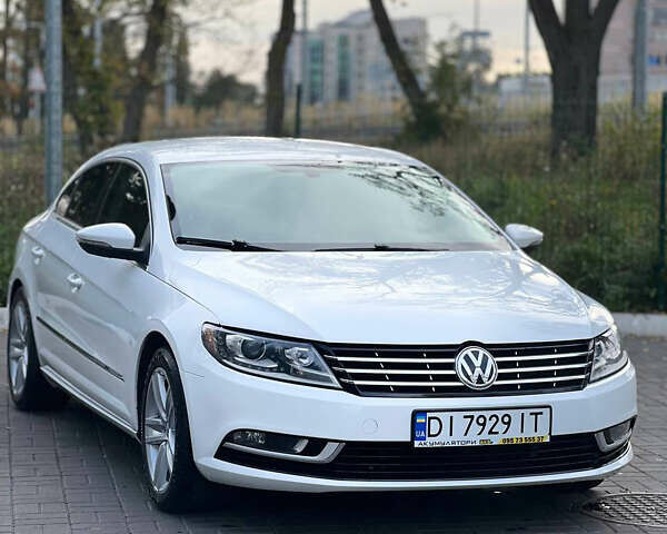 Белый Фольксваген CC / Passat CC, объемом двигателя 1.98 л и пробегом 130 тыс. км за 10299 $, фото 1 на Automoto.ua