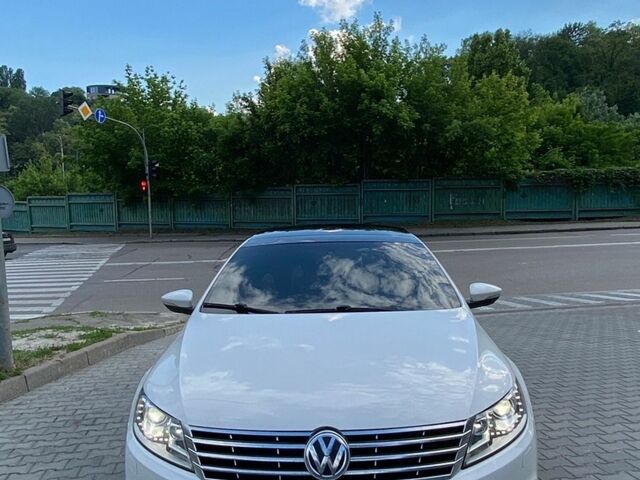 Белый Фольксваген CC / Passat CC, объемом двигателя 1.98 л и пробегом 220 тыс. км за 9900 $, фото 1 на Automoto.ua
