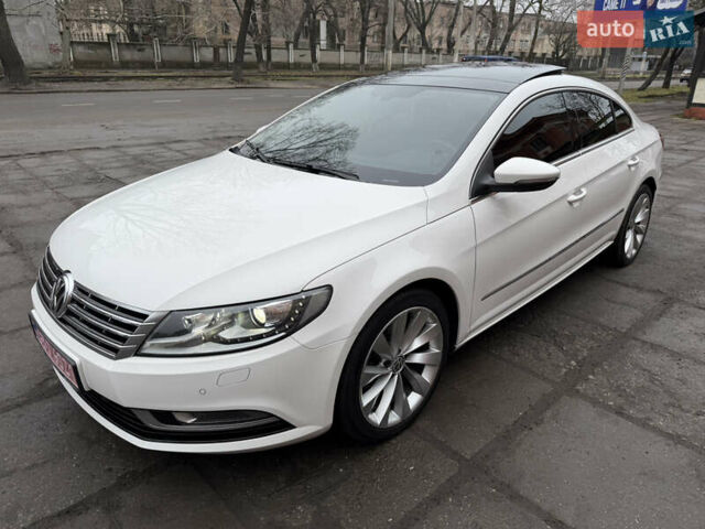 Білий Фольксваген CC / Passat CC, об'ємом двигуна 2 л та пробігом 130 тис. км за 13700 $, фото 1 на Automoto.ua