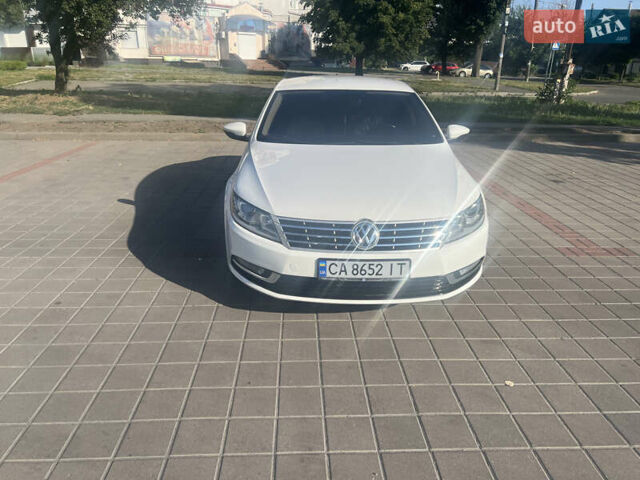 Белый Фольксваген CC / Passat CC, объемом двигателя 1.98 л и пробегом 280 тыс. км за 11000 $, фото 1 на Automoto.ua