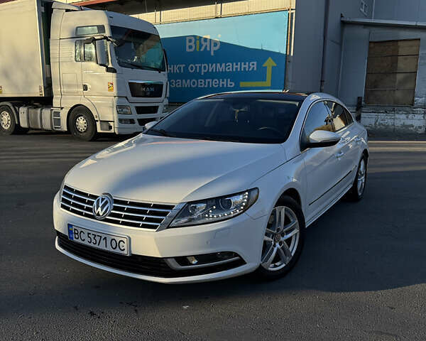 Белый Фольксваген CC / Passat CC, объемом двигателя 1.97 л и пробегом 199 тыс. км за 13500 $, фото 1 на Automoto.ua