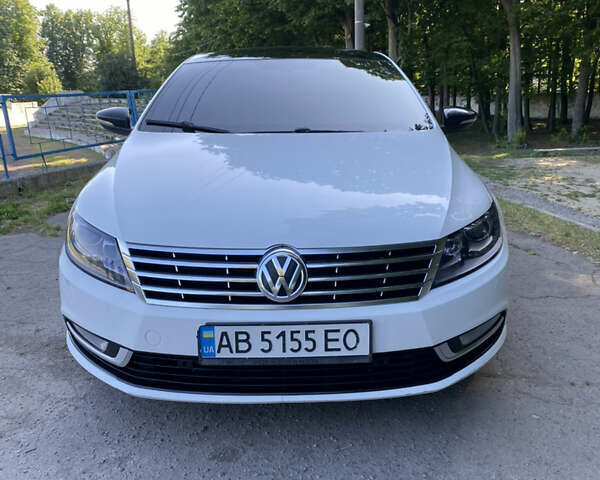 Белый Фольксваген CC / Passat CC, объемом двигателя 1.98 л и пробегом 258 тыс. км за 11500 $, фото 1 на Automoto.ua