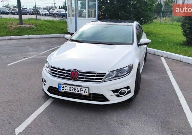 Белый Фольксваген CC / Passat CC, объемом двигателя 2 л и пробегом 124 тыс. км за 9999 $, фото 1 на Automoto.ua