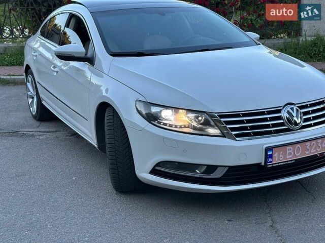 Белый Фольксваген CC / Passat CC, объемом двигателя 1.97 л и пробегом 209 тыс. км за 12200 $, фото 1 на Automoto.ua