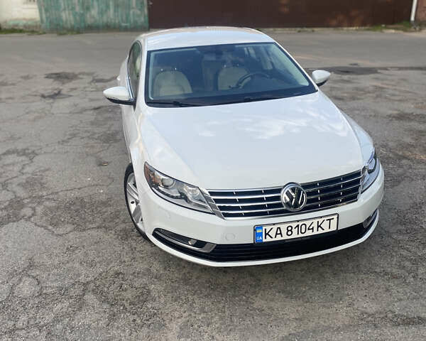 Белый Фольксваген CC / Passat CC, объемом двигателя 1.98 л и пробегом 157 тыс. км за 11800 $, фото 1 на Automoto.ua