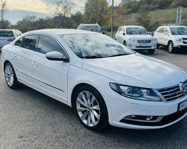 Белый Фольксваген CC / Passat CC, объемом двигателя 1.97 л и пробегом 110 тыс. км за 16000 $, фото 1 на Automoto.ua