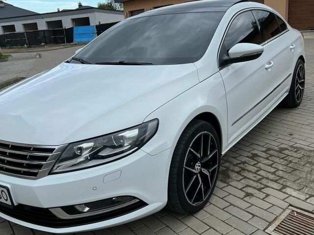 Белый Фольксваген CC / Passat CC, объемом двигателя 1.97 л и пробегом 215 тыс. км за 15000 $, фото 1 на Automoto.ua