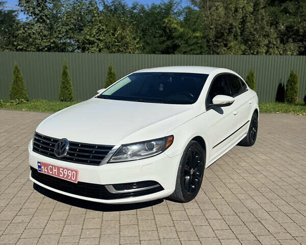 Белый Фольксваген CC / Passat CC, объемом двигателя 2 л и пробегом 207 тыс. км за 13950 $, фото 1 на Automoto.ua