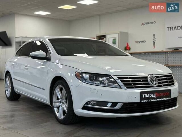 Белый Фольксваген CC / Passat CC, объемом двигателя 1.98 л и пробегом 146 тыс. км за 13990 $, фото 1 на Automoto.ua