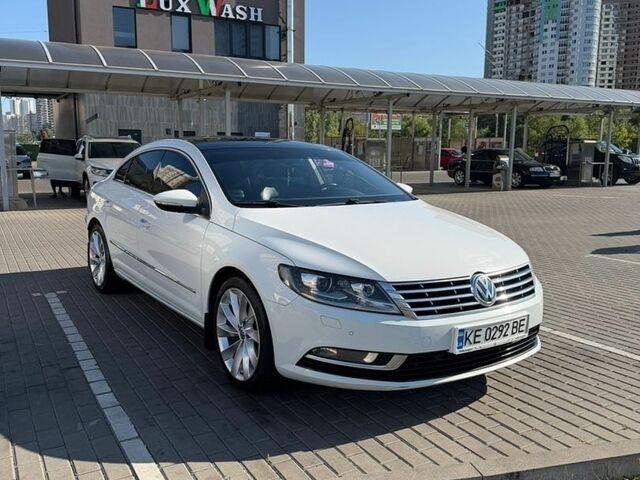 Белый Фольксваген CC / Passat CC, объемом двигателя 1.97 л и пробегом 156 тыс. км за 16000 $, фото 1 на Automoto.ua